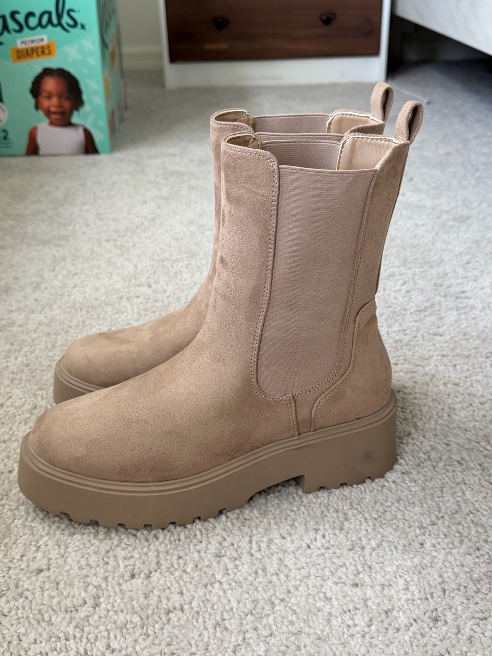 JustFab Chelsea Booties size 9